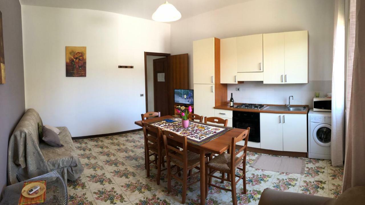 Villa Gelvi كاستيلاّماري ديل غو المظهر الخارجي الصورة