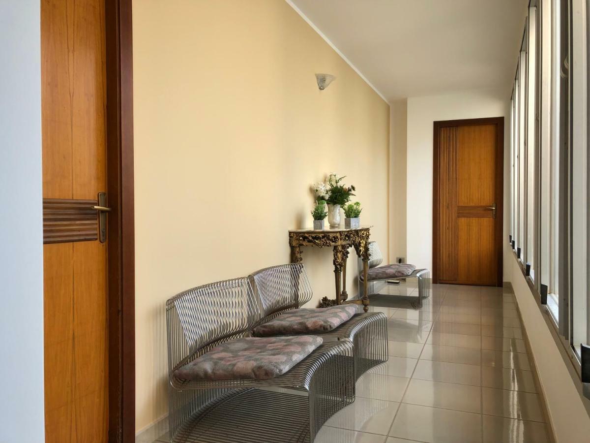 Villa Gelvi كاستيلاّماري ديل غو المظهر الخارجي الصورة