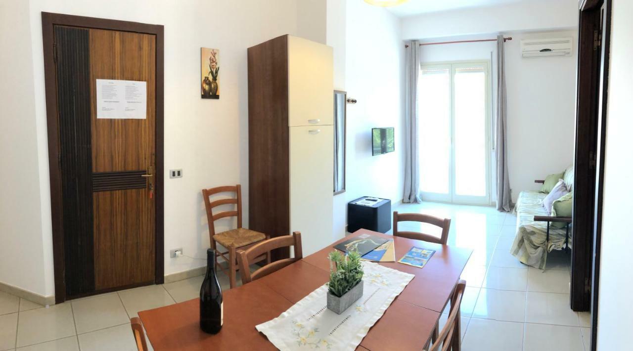Villa Gelvi كاستيلاّماري ديل غو المظهر الخارجي الصورة
