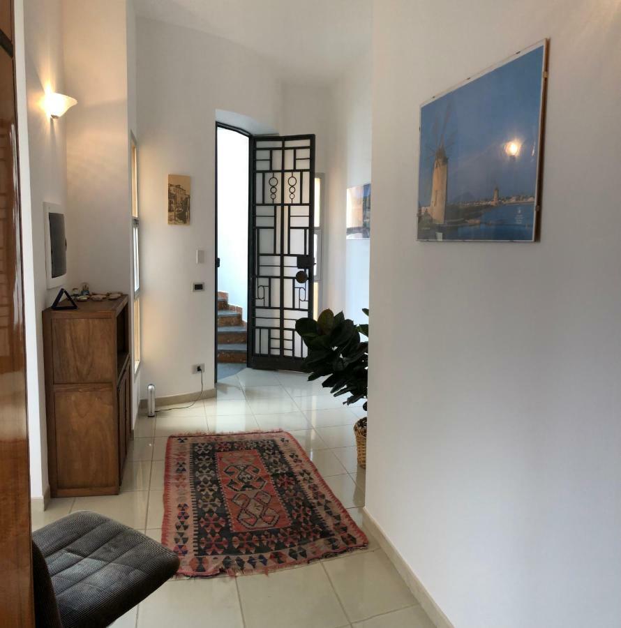 Villa Gelvi كاستيلاّماري ديل غو المظهر الخارجي الصورة